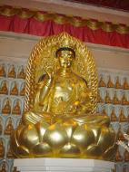 Asisbiz Penang Ke Lok Tempel Ornate Buddhas Mar 2001 16
