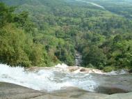 Asisbiz Malaysia Perak Kampar Lata Kinjang Waterfall Mar 2001 01