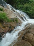 Asisbiz Malaysia Perak Kampar Lata Kinjang Waterfall Mar 2001 21