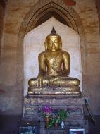 Asisbiz Myanmar Pagan main Buddha statues Dec 2000 05