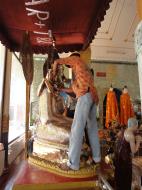 Asisbiz Shwebonpwint pagoda Buddha images Pazundaung Township 2010 03