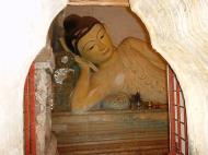 Asisbiz Pyin Oo Lwin main monastery Buddhas Dec 2000 02