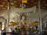 Asisbiz Pyin Oo Lwin various Buddhas Dec 2000 01