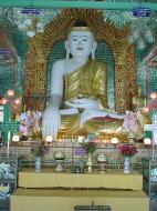 Asisbiz Sagaing Soon U Ponya Shin Pagoda Buddhas Dec 2000 02