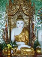 Asisbiz Sagaing U Min Thounzeh Pagoda main Buddha Dec 2004 08