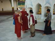 Asisbiz Myanmar Yangon Shwedagon Pagoda main Terrace Dec 2000 06