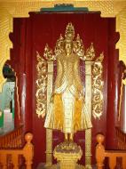 Asisbiz Pagan Shwezigon Pagoda main Buddhas Dec 2000 04