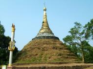 Asisbiz Area C Thanlyin adjacent pagodas Oct 2004 01