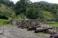 Asisbiz Portobelo Fort Colon Province Panama canons Jun 2004 02