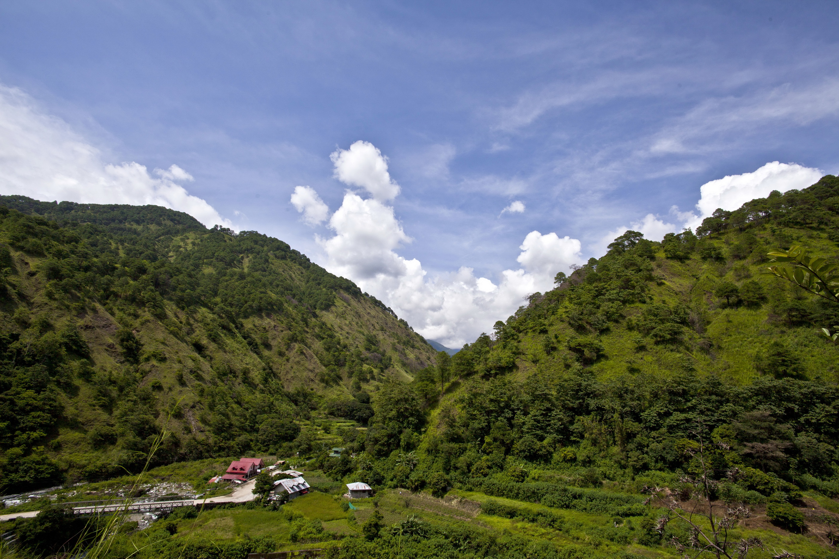 Benguet Nueva Vizcaya Rd mountain views of Bokod Benguet province ...