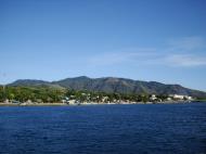 Asisbiz Calumpan Peninsula viewed from a banca Anilao Batangas 02