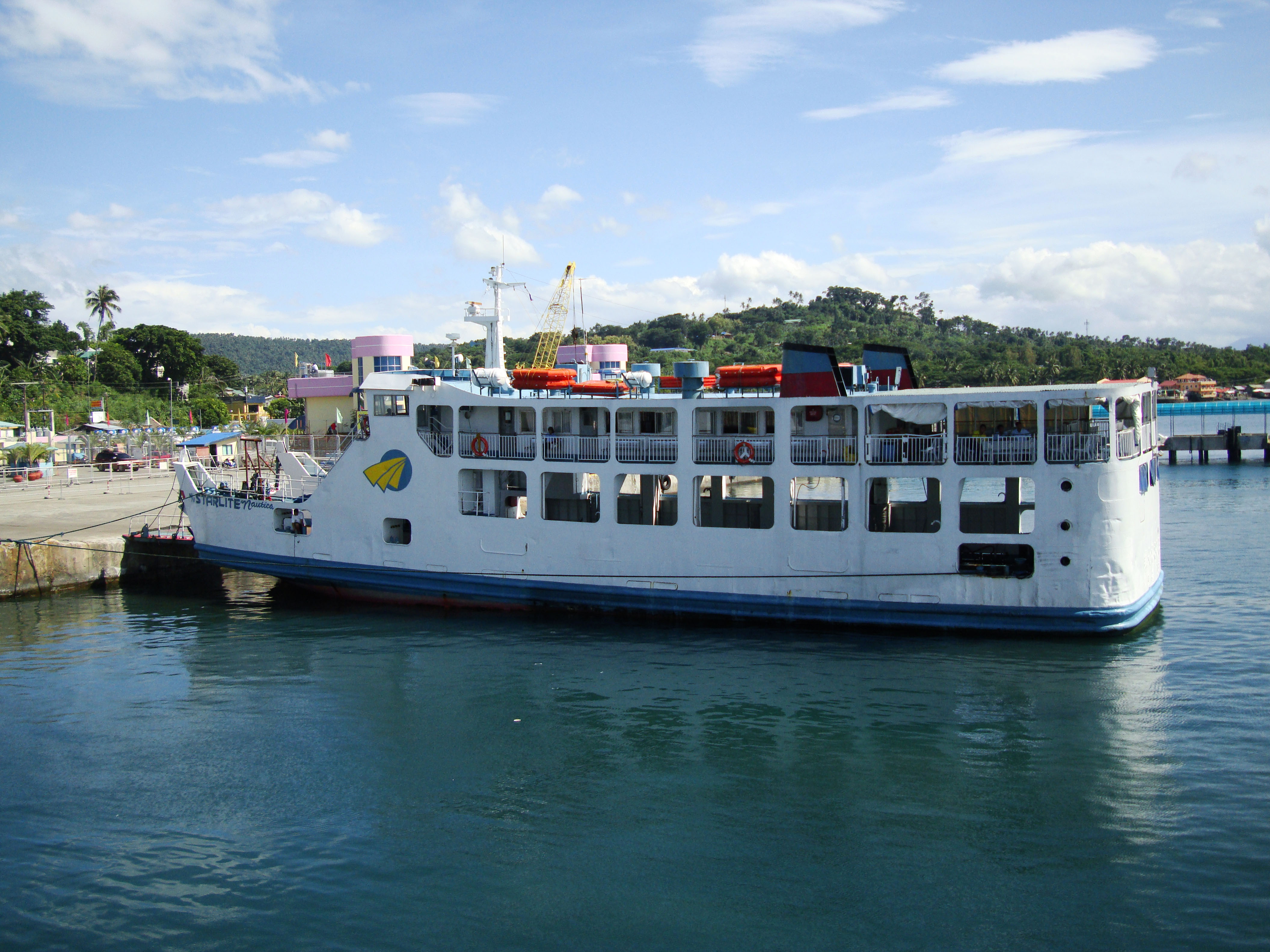 Asisbiz MV Starlite Nautica Calapan Pier Philippines 01