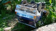 Asisbiz Philippines Mindoro Occidental Truck Crash 200601 01