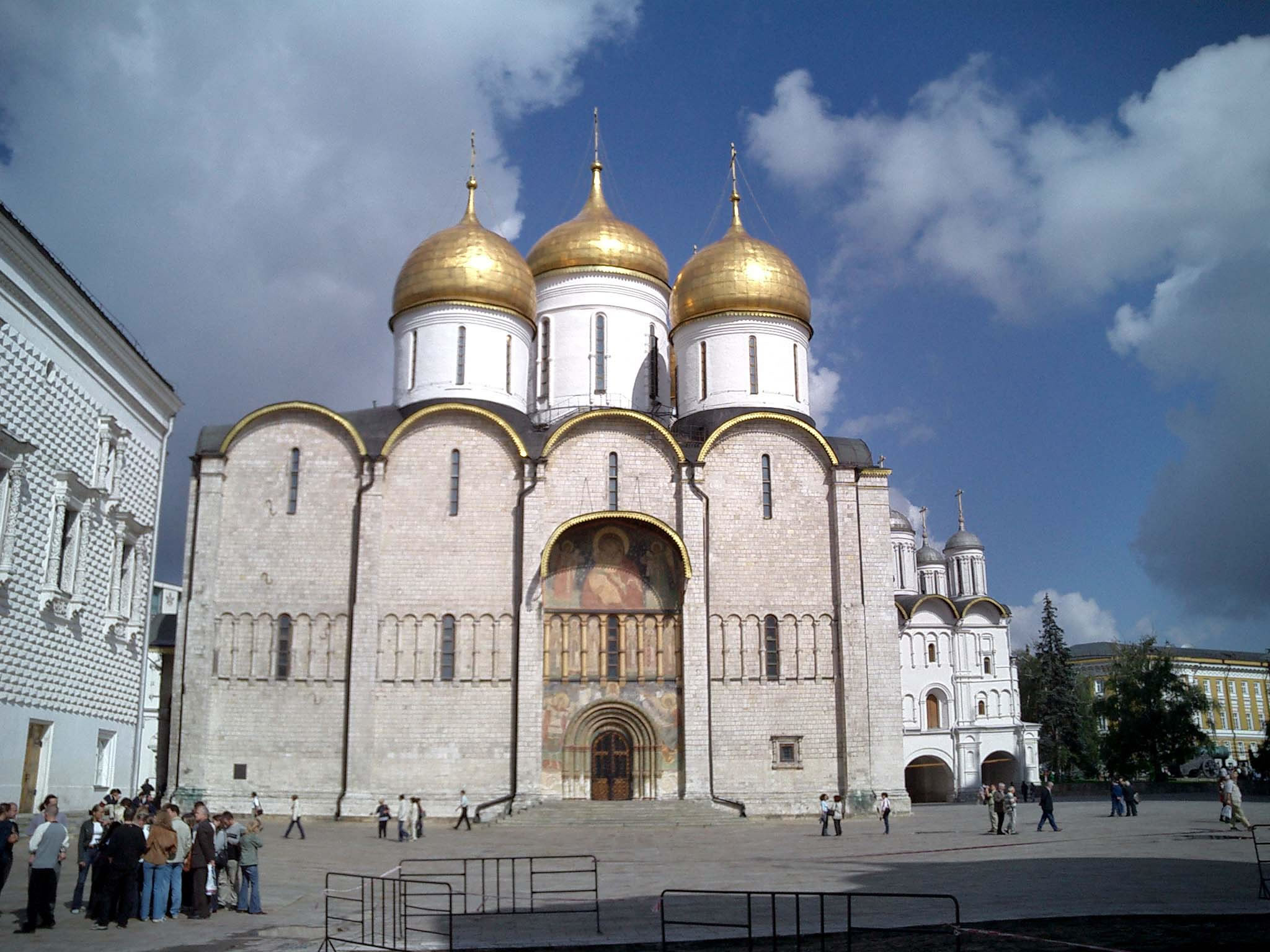Успенский собор 1326 в Москве