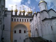 Asisbiz Moscow Kremlin Church of Deposition Holy Robe 03