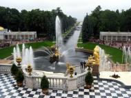 Asisbiz Peterhof Architecture Samson and Lion Fountain 2005 01