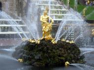 Asisbiz Peterhof Architecture Samson and Lion Fountain 2005 02