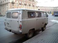 Asisbiz Russia Saint Petersburg Transport Vehicles 2005 01