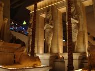 Asisbiz 1 Hotel Luxor 3900 Las Vegas Blvd Egyptian Art 24