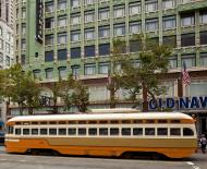 Asisbiz San Francisco Municipal Railway fleet PCC street car fleet cable car no 1075 02