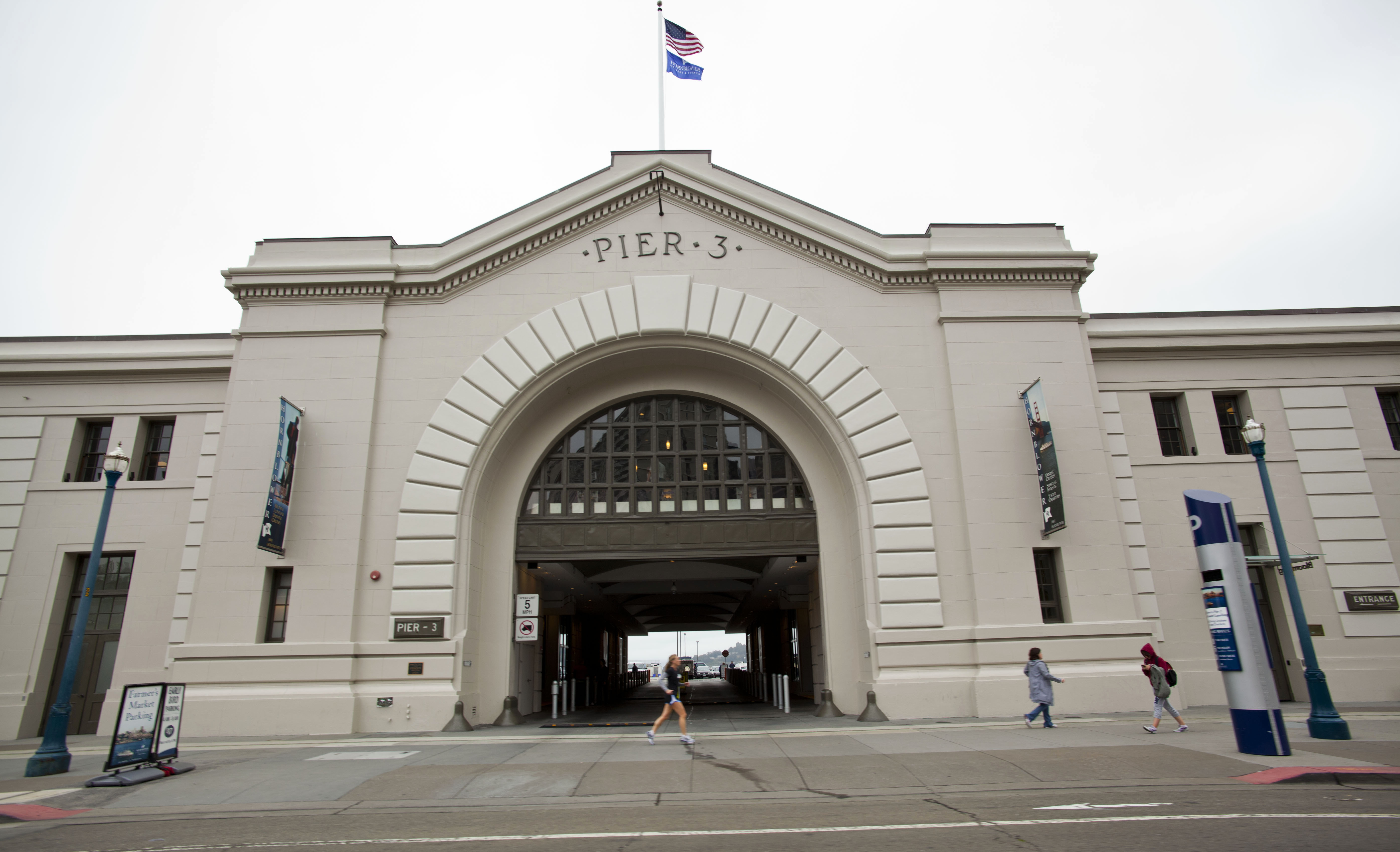 asisbiz-architecture-pier-3-the-embarcadero-pier-14-san-francisco