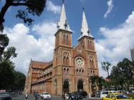 Asisbiz Vietnam Ho Chi Minh City Saigon Notre Dame Cathedral architecture Nov 2009 15