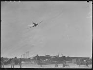 Asisbiz RAAF Vultee A 35A Vengeance A27 during training at at Williamtown NSW 25th Jan 1943 03