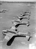 Asisbiz Avro Anson RNZAF NZ413 O with NZ413 F Navigation n Reconnaissance School at RNZAF Station New Plymouth 02