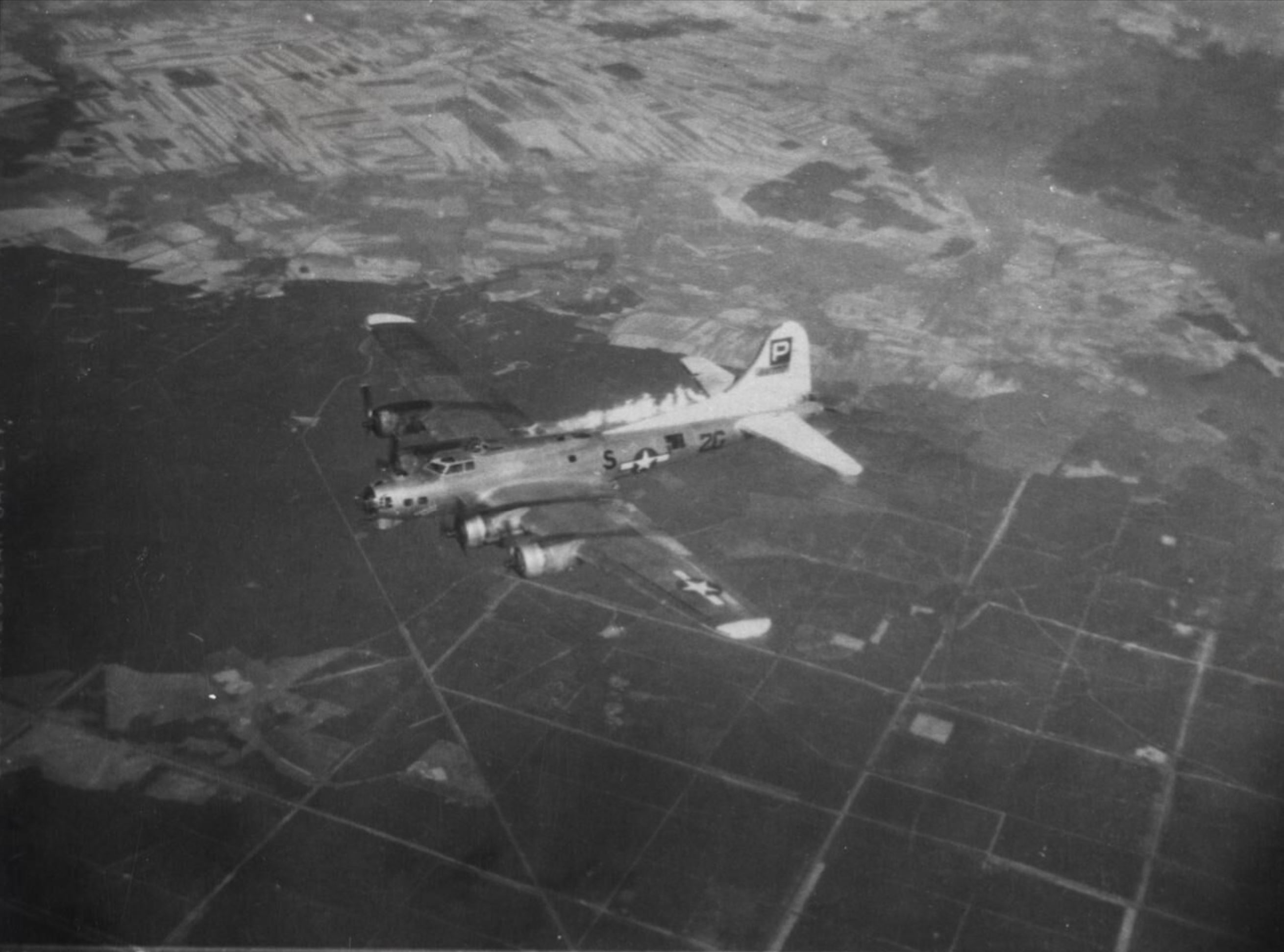 Asisbiz Boeing B-17G Fortress 8AF 487BG836BS 2GS In Flight With An ...