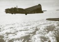 Asisbiz 42 39929 B 17G Fortress 8AF 91BG401BS LLK Lackin Shankin on her way to Frankfurt 1944 01