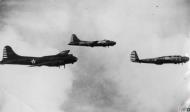 Asisbiz Boeing B 17 Flying Fortresses in pre war camouflage FRE8820