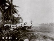 Asisbiz 44 40570 B 24J Liberator 13AF 307BG371BS 570 crashed landed Moratoi 10th Apr 1944 04
