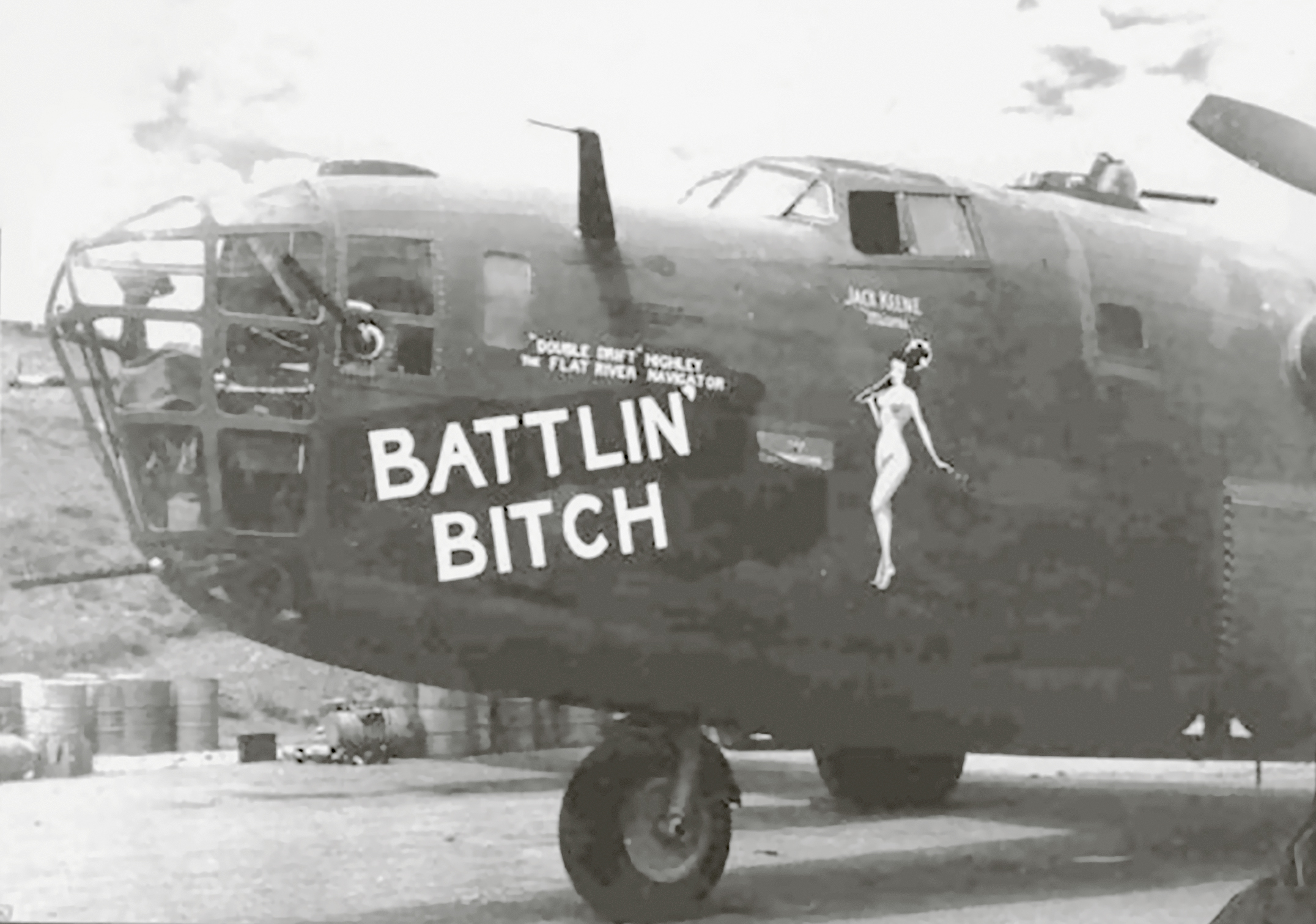 Asisbiz 41 24237 B-24D Liberator 14AF 308BG375BS Battlin' Bitch nose ...