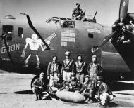 Asisbiz 41 24183 B 24D Liberator 14AF 308BG374BS The Goon with crew nose art left side Chengkung China 8th Aug 1944 04