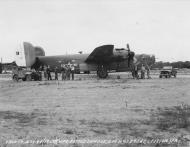 Asisbiz 41 29567 B 24H Liberator 8AF 34BG4BS 3LB Bambi at Leiston 19th Jul 1944 FRE606