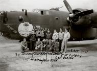 Asisbiz 41 29xxx B 24J Liberator 8AF 34BG Little Joe with crew nose art left side England 1944 01