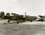 Asisbiz 42 94992 B 24H Liberator 8AF 448BG713BS IGH Dead End Kids Station 505 England 16th May 1945 01