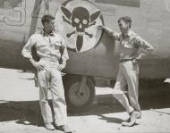 Asisbiz 41 24024 B 24D Liberator 8AF 44BG67BS 34 Bewitching Witch North Africa 11th Nov 1943 01