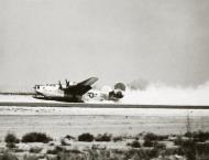 Asisbiz 41 28931 B 24H Liberator 15AF 451BG727FS 28 T'ings is Tuff belly landing in Italy after Ploesti Rumania 2nd Sep 1944 01