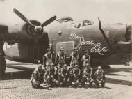 Asisbiz 42 94877 B 24H Liberator 15AF 451BG727BS 6 The Jane Lee with her crew 01