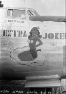 Asisbiz 42 95379 B 24H Liberator 15AF 451BG725BS 35 Extra Joker nose art right side 01