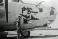 Asisbiz 42 78403 B 24G Liberator 15AF 456BG745BS N Phoney Express II in Italy 1944 01