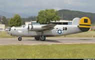 Asisbiz 44 44052 B 24J Liberator 15AF 465BG All America aka Goldern Girl airworthy warbird NX224J 05