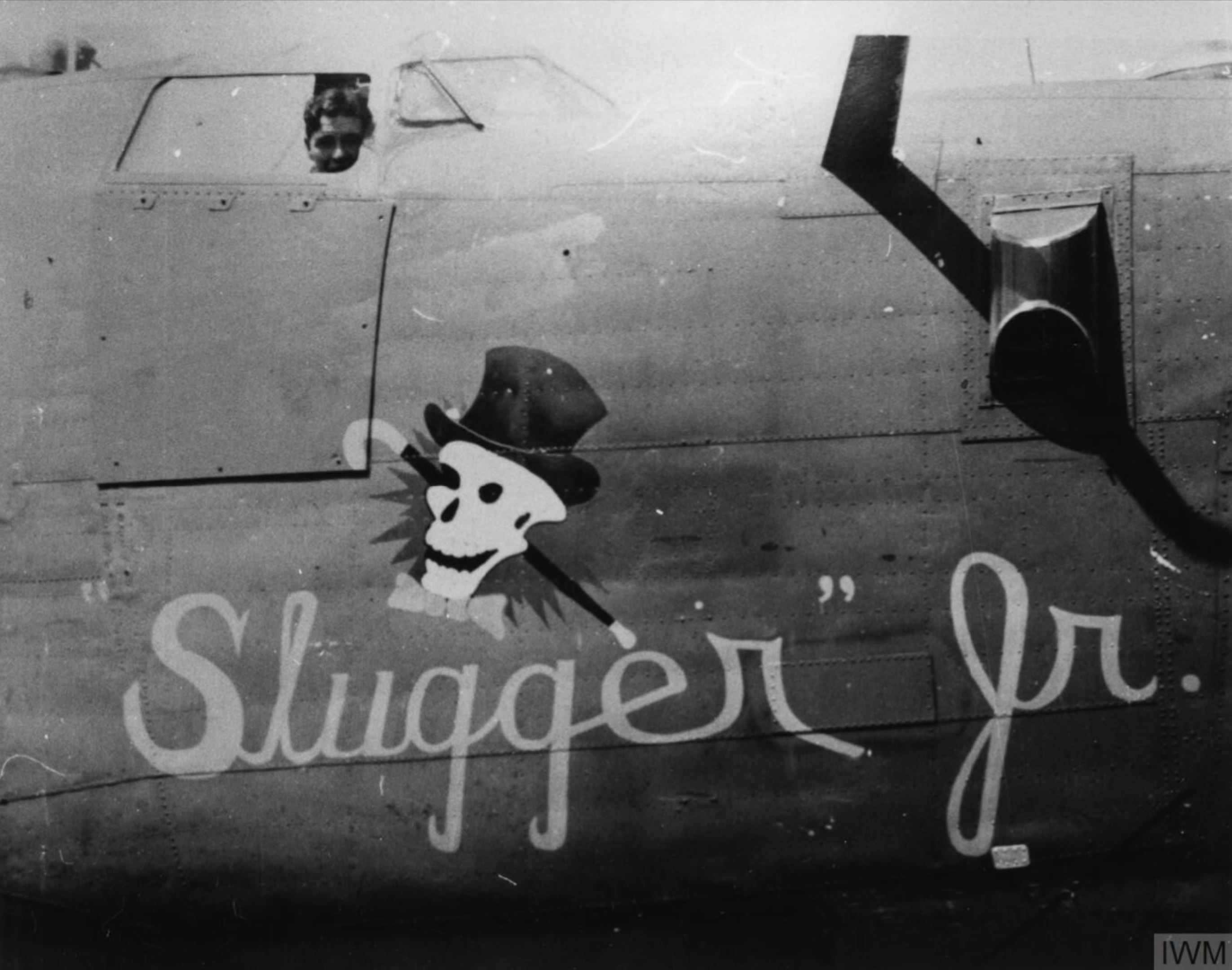 Asisbiz 41 29397 B-24H Liberator 8AF 467BG788BS X7N Slugger Jr nose art ...