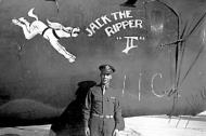 Asisbiz 42 52424 B 24H Liberator 8AF 467BG791BS 4ZK+ Jack The Ripper II nose art right side England 01