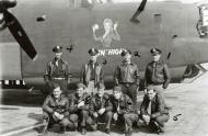 Asisbiz 42 50292 B 24H Liberator 8AF 490BG849BS W8L Ten High with crew and nose art right side England 1944 01