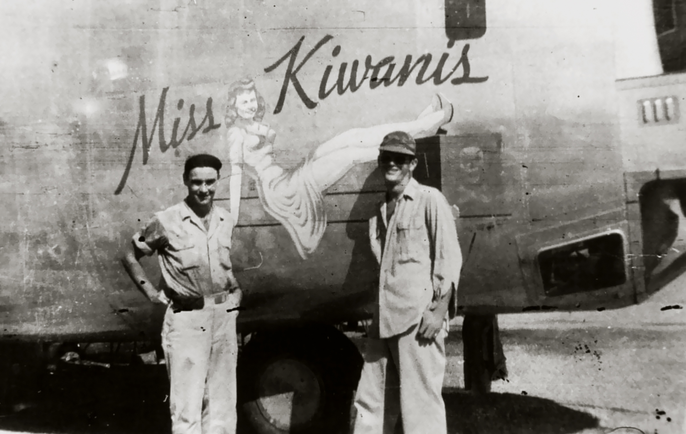 Asisbiz 44 40431 B-24J Liberator 5AF 90BG319BS Miss Kiwanis Nose Art ...