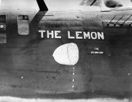 Asisbiz 42 41105 B 24D Liberator 5AF 90BG321BS The Lemon nose art left side 01