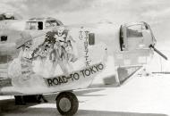 Asisbiz 44 40521 B 24J Liberator 5AF 90BG319BS Road to Tokyo nose art right side at Palawan 1945 01