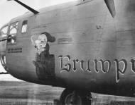 Asisbiz 41 11825 B 24D Liberator 9AF 98BG343BS V Grumpy nose art left side North Africa 12th Jun 1943 01